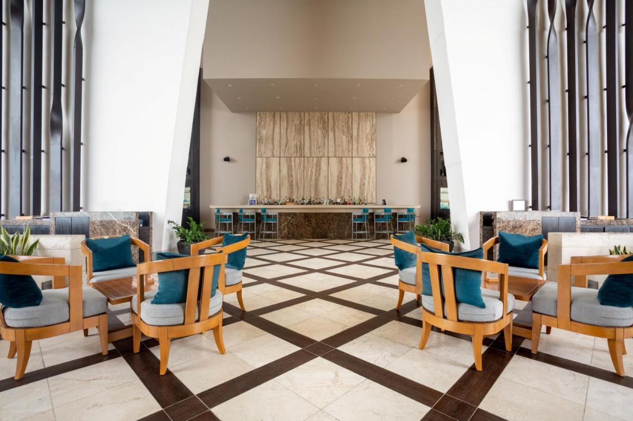 Jw Marriott Panama Hotel Exterior photo The lobby of the hotel