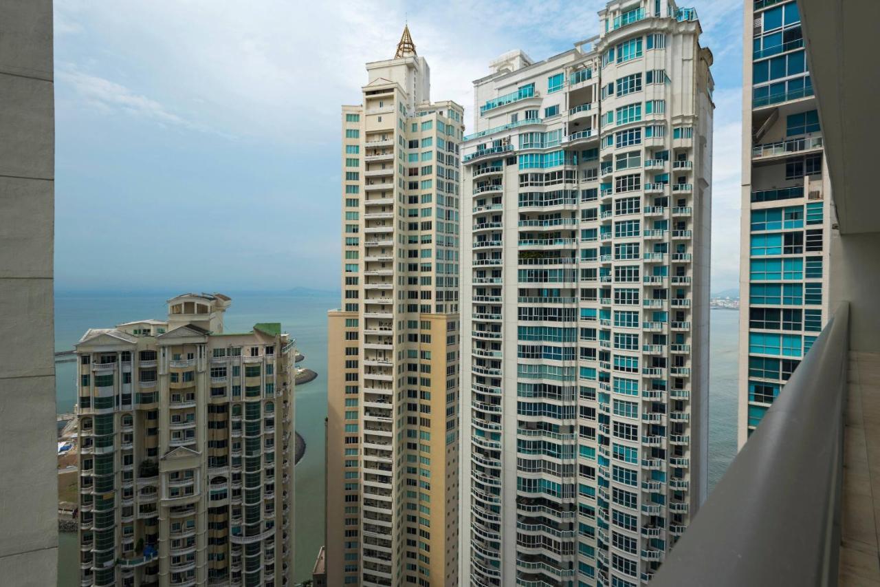 Jw Marriott Panama Hotel Exterior photo Residential buildings in Panama City