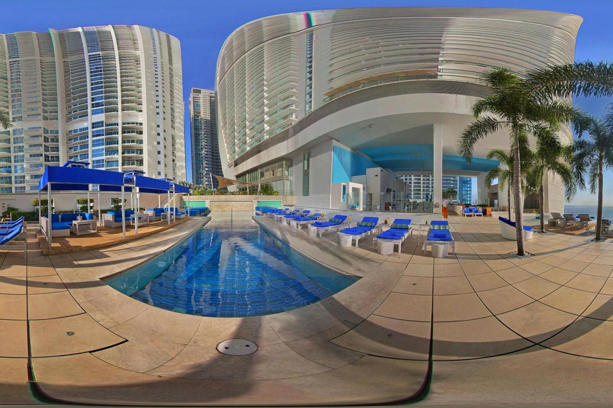 Jw Marriott Panama Hotel Exterior photo Panorama of the pool area